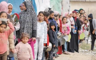 الكيان الغاصب يعلنها صراحة.. تجويع وإبادة لشعب غزة