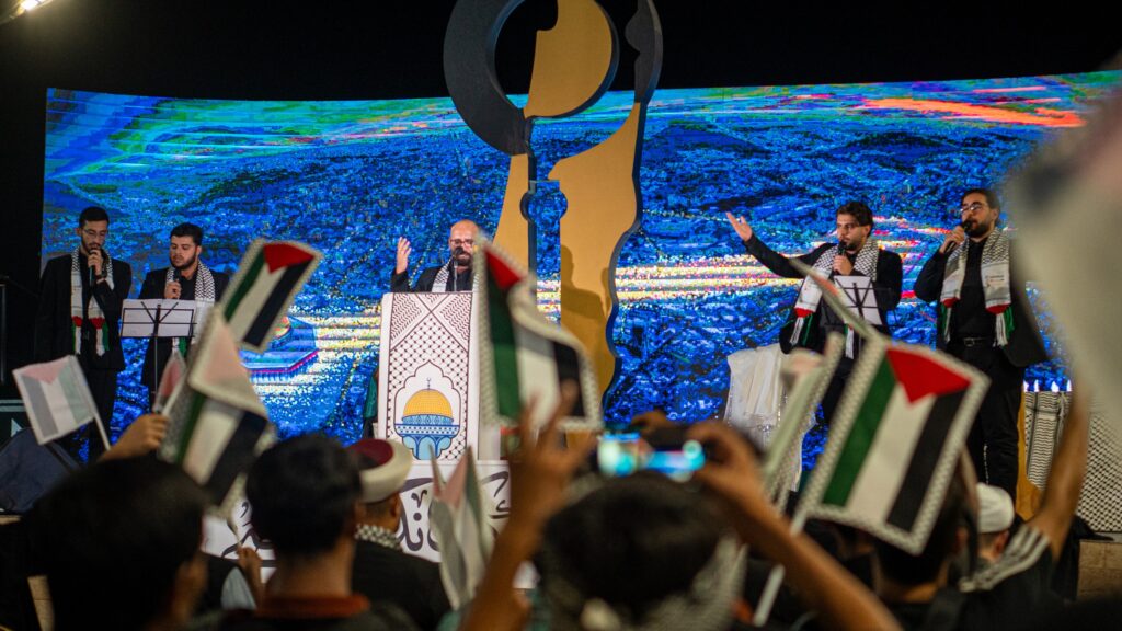 On Its Fourth Day… “The Call of Al-Aqsa” Tent Continues to Echo Gaza’s Voice Along the Karbala Path