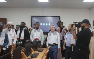 على هامش مؤتمر نداء الأقصى… زيارة لمؤسسة وارث الطبية وعدد من مؤسسات العتبة الحسينية