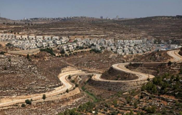 الضفة على شفير السرقة المعلنة… قرار يفاقم الجرح